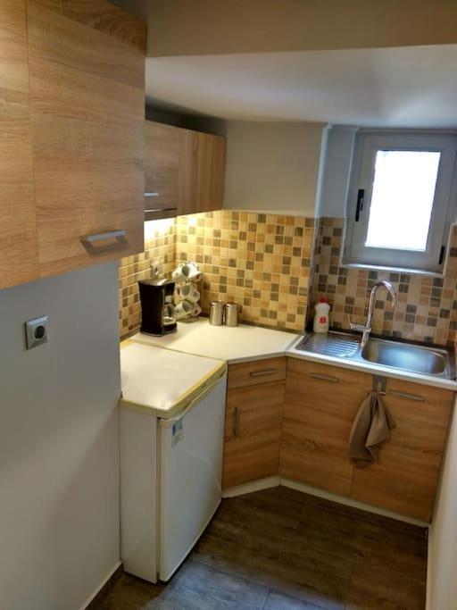 Nice& Cozy Flat 1Min From The Heart Of Athens.Wifi 외부 사진